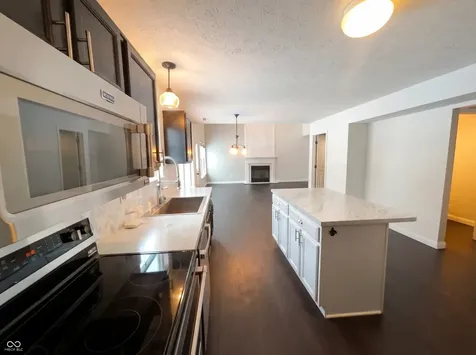 5259 Baysdon Circle Indianapolis IN 46235