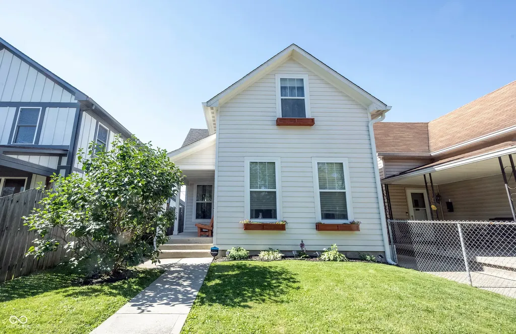 267 Iowa Street Indianapolis IN 46225