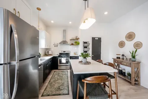 267 Iowa Street Indianapolis IN 46225