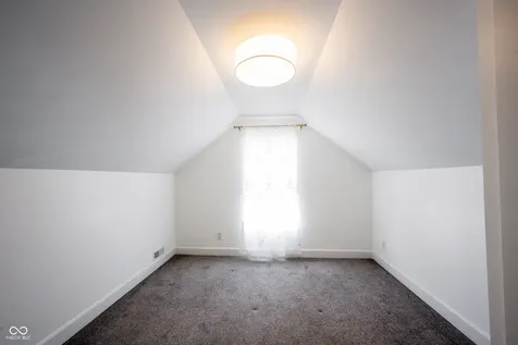267 Iowa Street Indianapolis IN 46225
