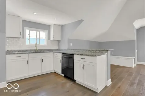 320 W 29th Street Indianapolis IN 46208