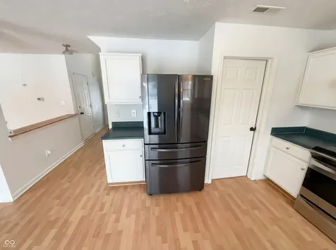 3211 Waterloo Circle Indianapolis IN 46268