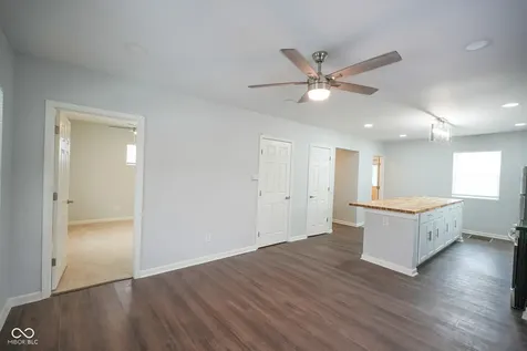 1644 E Southern Avenue Indianapolis IN 46203
