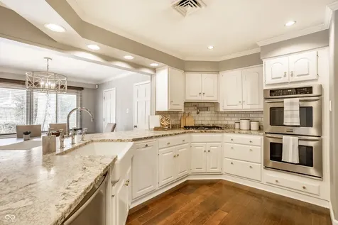 6930 Oak Lane Indianapolis IN 46220