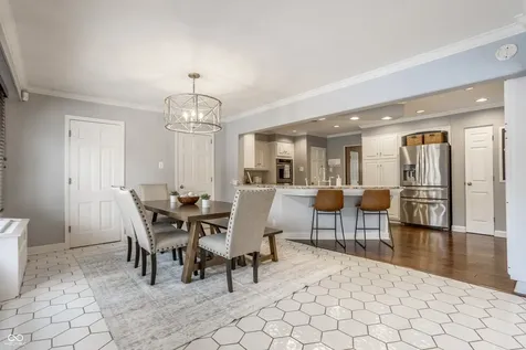 6930 Oak Lane Indianapolis IN 46220