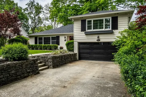 6930 Oak Lane Indianapolis IN 46220