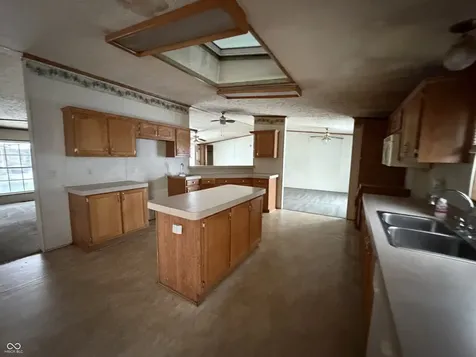 1501 W 7th Street Marion IN 46953