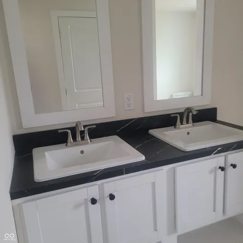 2083 S Friendship Drive Paragon IN 46166