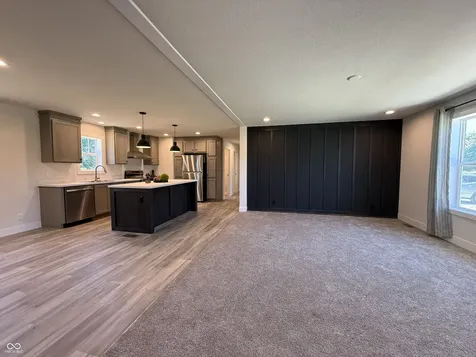 2083 S Friendship Drive Paragon IN 46166