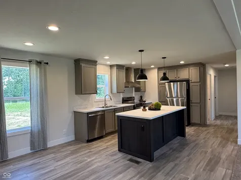 2083 S Friendship Drive Paragon IN 46166