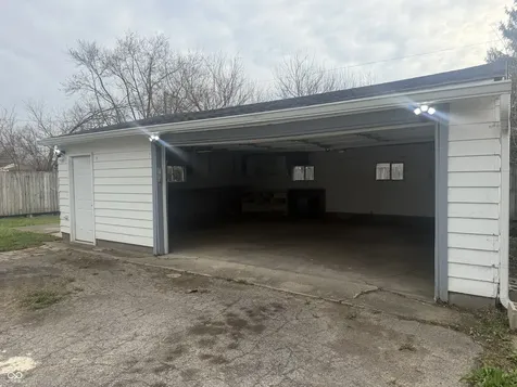 2613 N Bazil Avenue Indianapolis IN 46219
