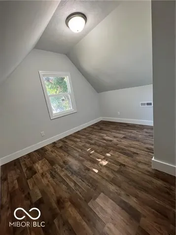 307 E Wall Street Advance IN 46102