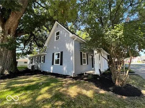 307 E Wall Street Advance IN 46102
