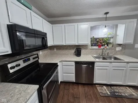 925 Mallory Parkway Franklin IN 46131