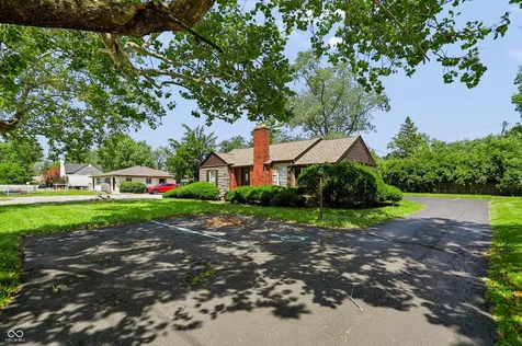 1109 N Shadeland Avenue Indianapolis IN 46219