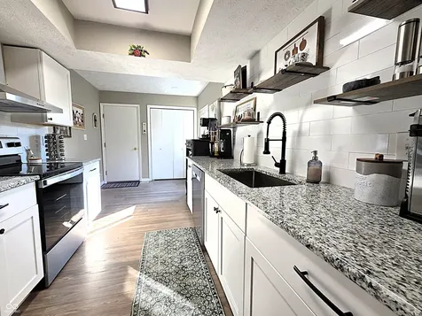 148 Sugarwood Lane Avon IN 46123