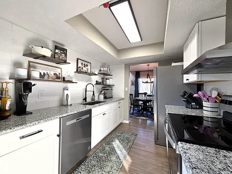 148 Sugarwood Lane Avon IN 46123