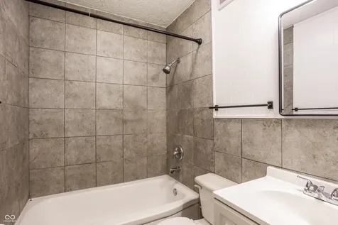 3848 Richelieu Road Indianapolis IN 46226