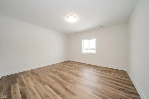 425 Janis Avenue Pendleton IN 46064