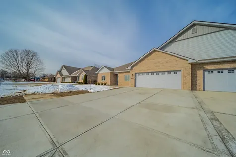 425 Janis Avenue Pendleton IN 46064