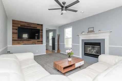 1402 Topp Creek Drive Indianapolis IN 46214