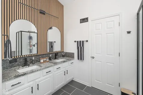 1402 Topp Creek Drive Indianapolis IN 46214