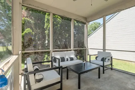1402 Topp Creek Drive Indianapolis IN 46214