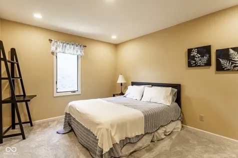 373 Exeter Court Greenwood IN 46143