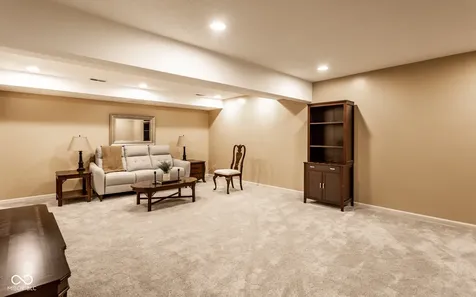 373 Exeter Court Greenwood IN 46143