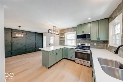 5014 N Kenwood Avenue Indianapolis IN 46208