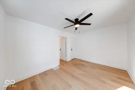 5014 N Kenwood Avenue Indianapolis IN 46208
