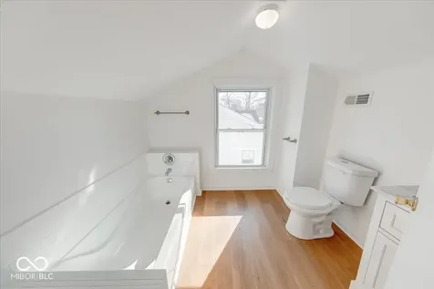 5014 N Kenwood Avenue Indianapolis IN 46208