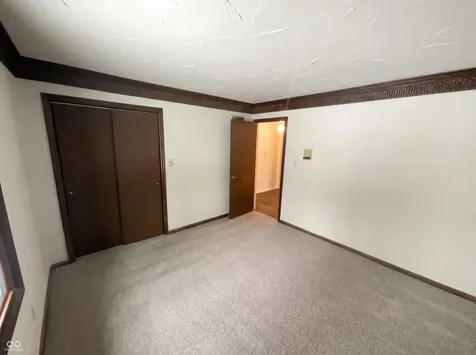 6811 Kingman Drive Indianapolis IN 46256