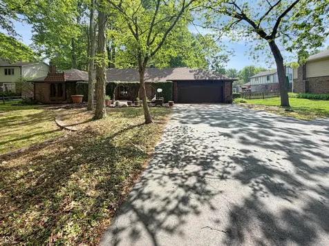 6811 Kingman Drive Indianapolis IN 46256