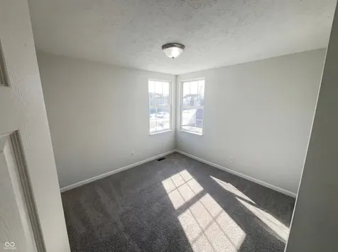 10142 Sandcherry Lane Indianapolis IN 46236