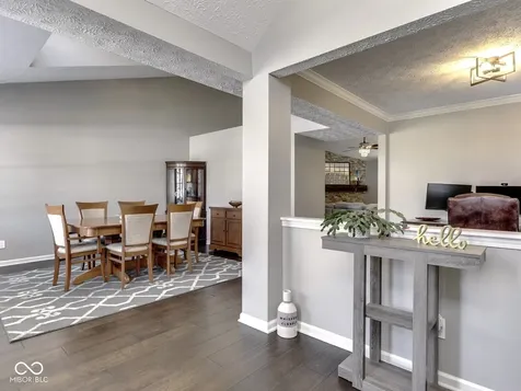 11501 Woodview East Drive Carmel IN 46032