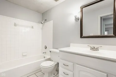 9649 Sycamore Road Carmel IN 46032