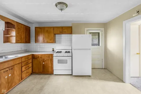 2291 Mcclure Street Columbus IN 47201
