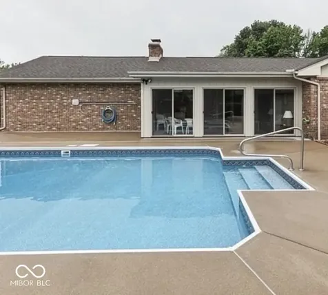 3642 Deerfield Place Columbus IN 47203