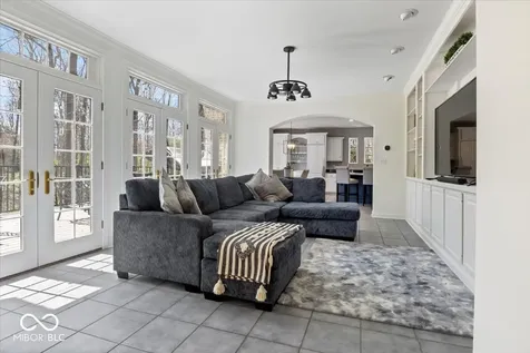 9399 Irishmans Run Lane Zionsville IN 46077