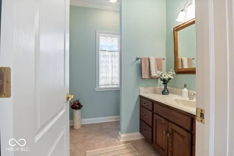 9399 Irishmans Run Lane Zionsville IN 46077