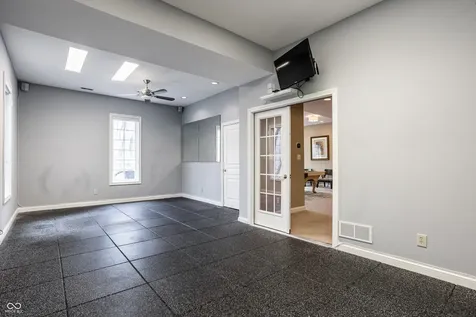 9399 Irishmans Run Lane Zionsville IN 46077