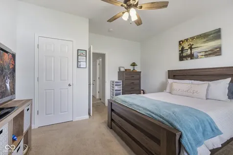 3372 Clary Blvd S Drive Greenwood IN 46143