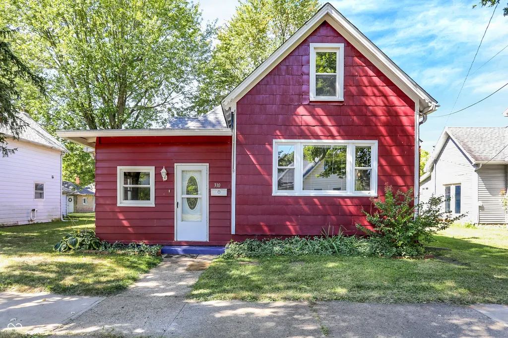 310 N Franklin Street Knightstown IN 46148