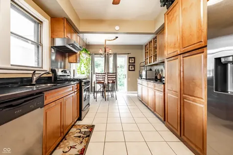 675 Woodruff Place West Drive Indianapolis IN 46201