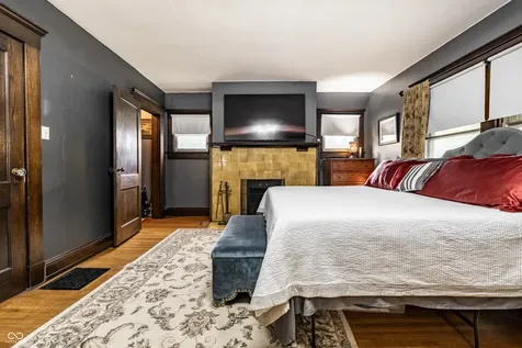 675 Woodruff Place West Drive Indianapolis IN 46201