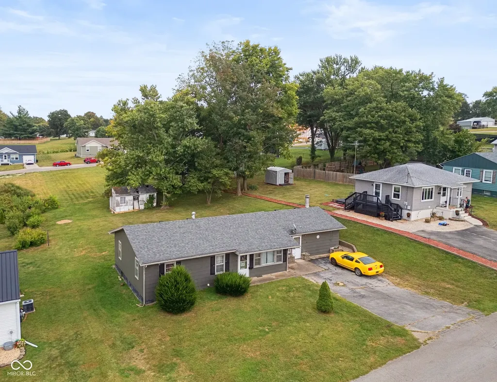 412 Ridgeview Drive Salem IN 47167