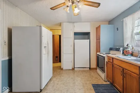 412 Ridgeview Drive Salem IN 47167