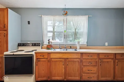 412 Ridgeview Drive Salem IN 47167