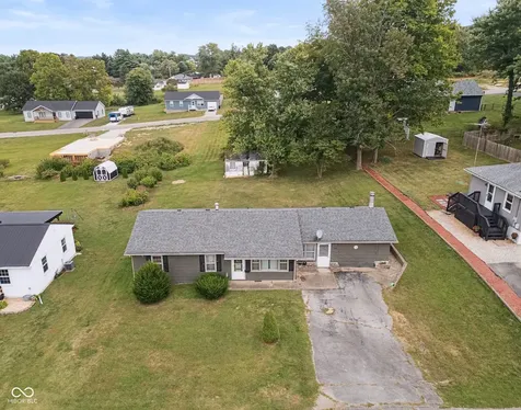 412 Ridgeview Drive Salem IN 47167